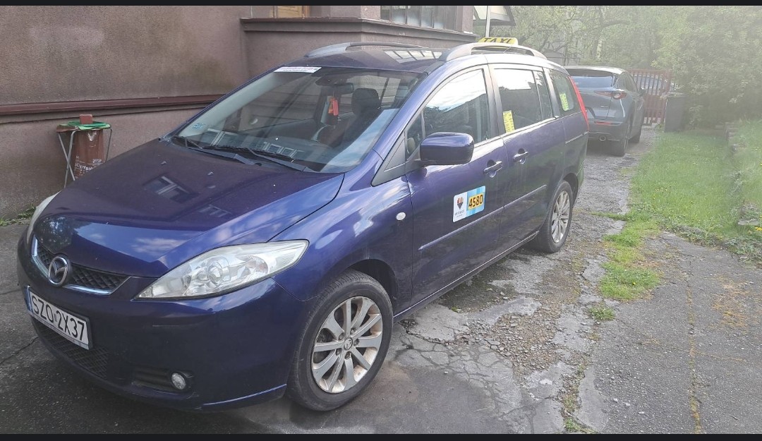 MAZDA 5